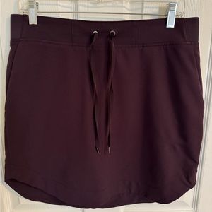 Athleta Skirt Sz M - Wine Color
